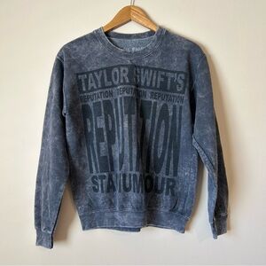 Taylor Swift reputation tour stonewash sweater size small